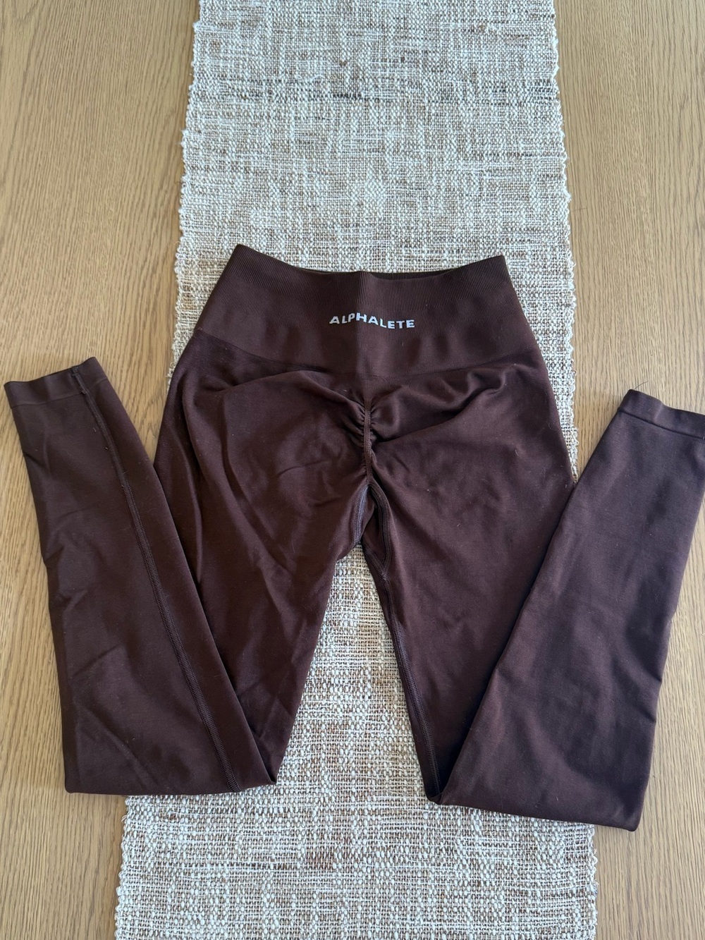 Alphalete Amplify Legging - Rich Brown - Small - Picture 4 of 5